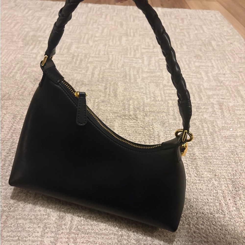 🖤 Aupen Black Leather Shoulder Bag with Braided Handle - Picture 2 of 7